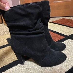 Size 10 women black heels